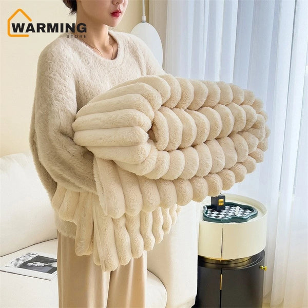Thickened Rabbit Plush Flannel Blanket – Ultra-Soft & Warm