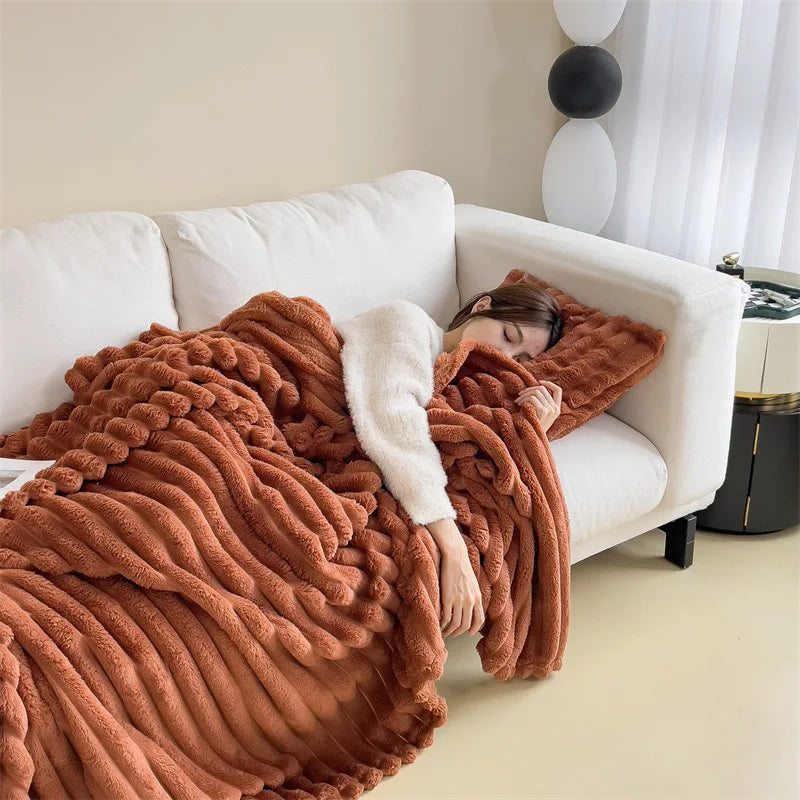 Thickened Rabbit Plush Flannel Blanket – Ultra-Soft & Warm